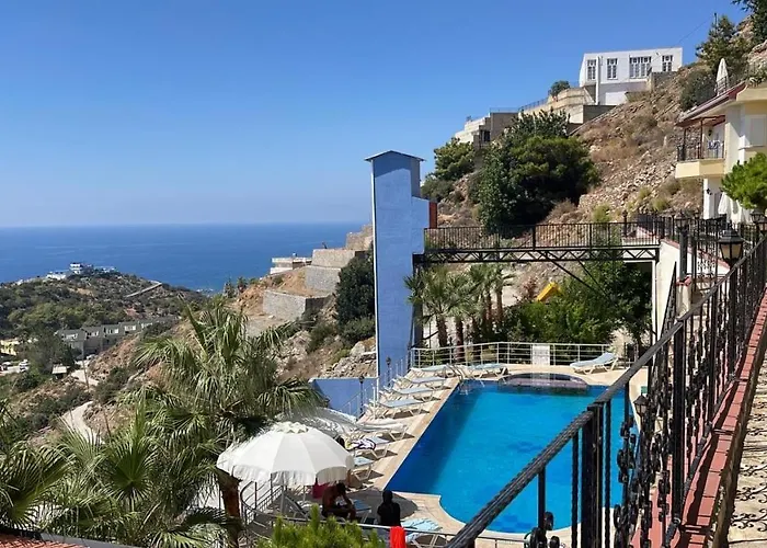 Blue Lagoon Village וילה