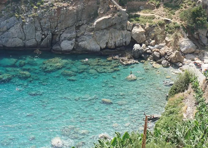 Blue Lagoon Village גאזיפאשה